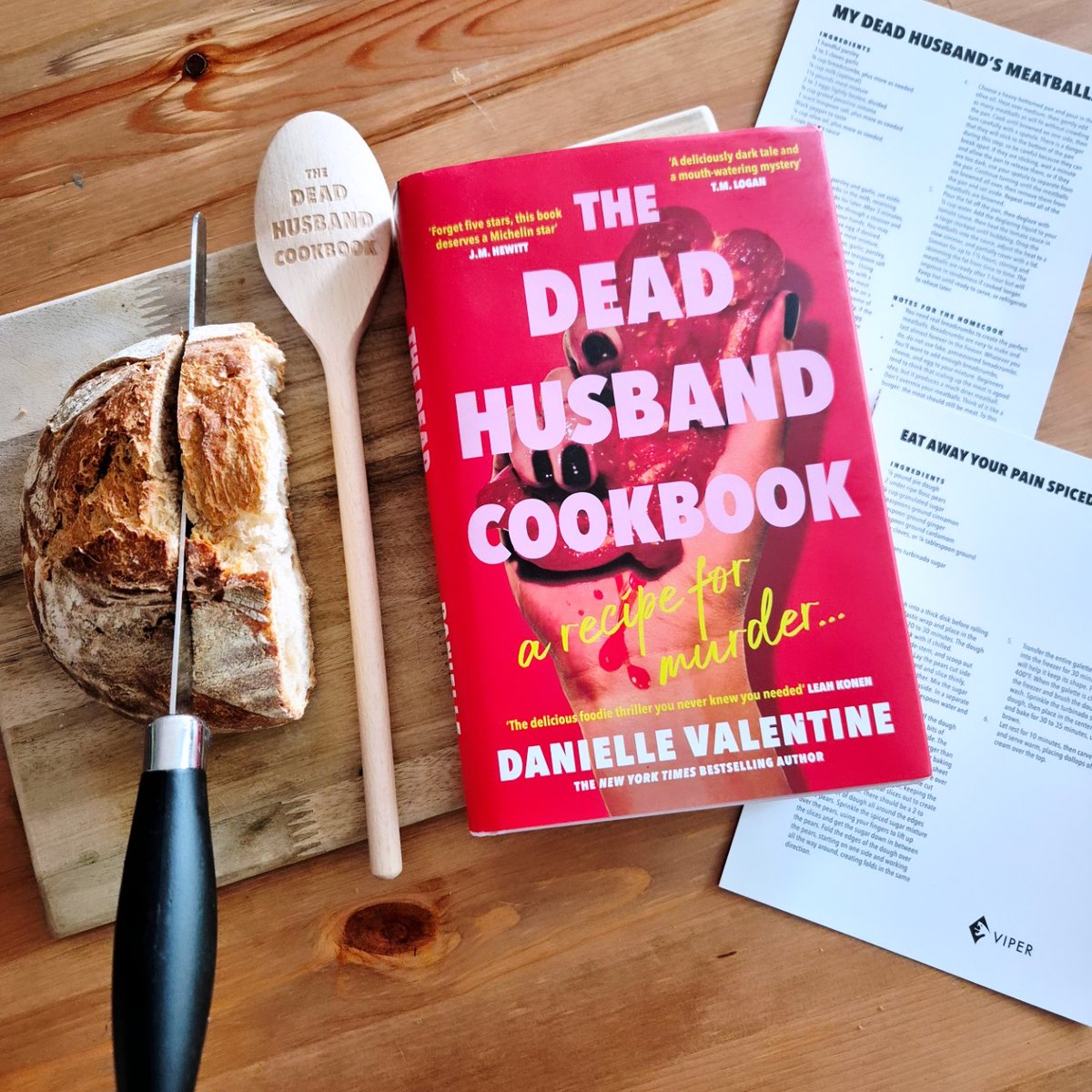 Danielle (@_daniellelouis_) on Twitter photo Karma is always best served medium rare 🔪🖤
Thank you so much, <a href="/ViperBooks/">Viper Books</a>, for sending me a stunning finished copy of <a href="/dvalentinebooks/">Danielle Valentine</a>' upcoming release, The Dead Husband Cookbook. I LOVE Danielle's work. I can't wait to dive in🩸👀
#BookTwitter #BookPost #ThrillerThursday Karma is always best served medium rare 🔪🖤
Thank you so much, <a href="/ViperBooks/">Viper Books</a>, for sending me a stunning finished copy of <a href="/dvalentinebooks/">Danielle Valentine</a>' upcoming release, The Dead Husband Cookbook. I LOVE Danielle's work. I can't wait to dive in🩸👀
#BookTwitter #BookPost #ThrillerThursday