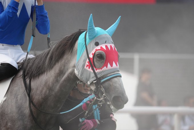 競馬Cafe＆Bar メイクデビューのツイート