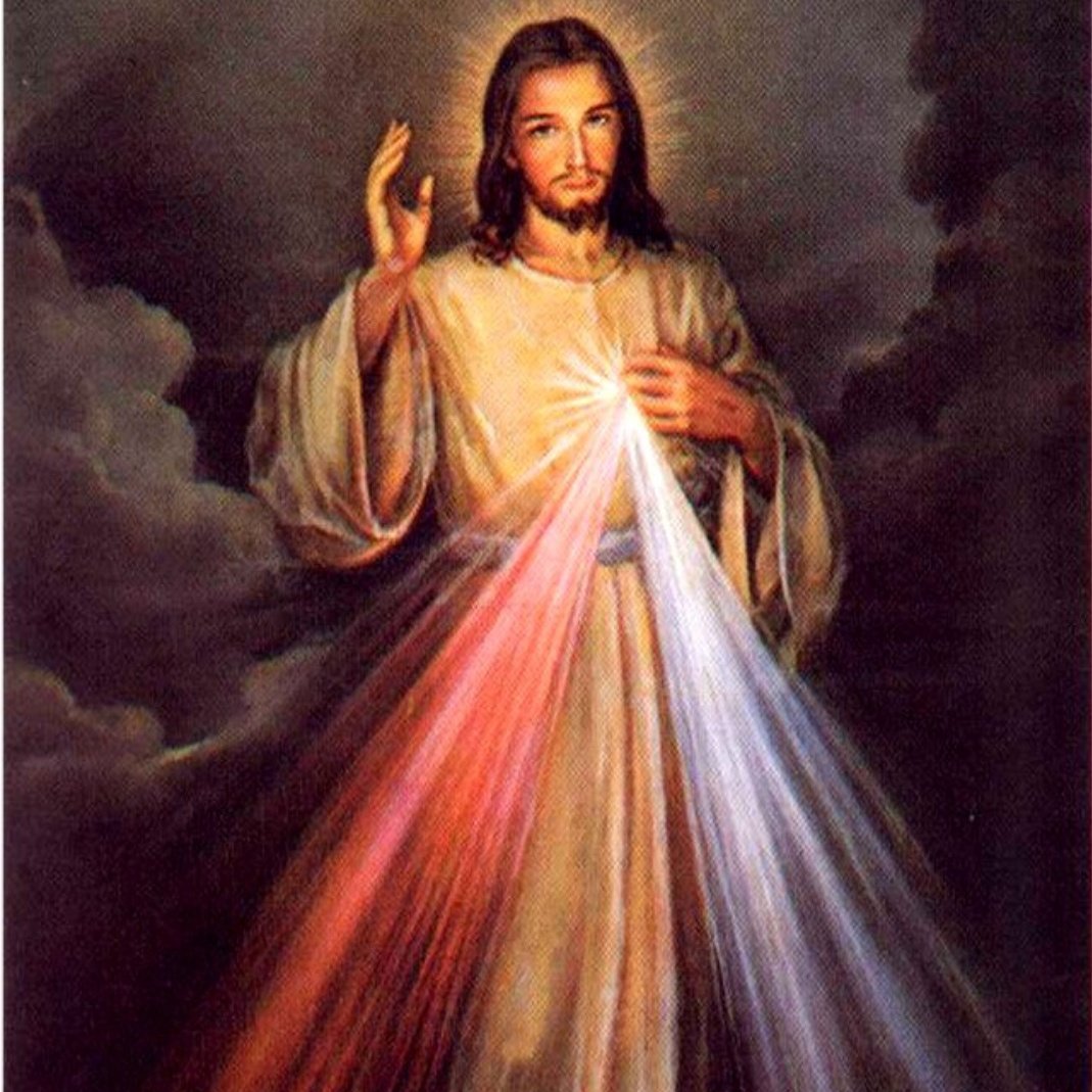 Hora de la misericordia 🙏🏻Oh, sangre y agua! Que brotaste del corazón de Jesús como fuente de misericordia para nosotros. En Ti Confío 🙏🏻