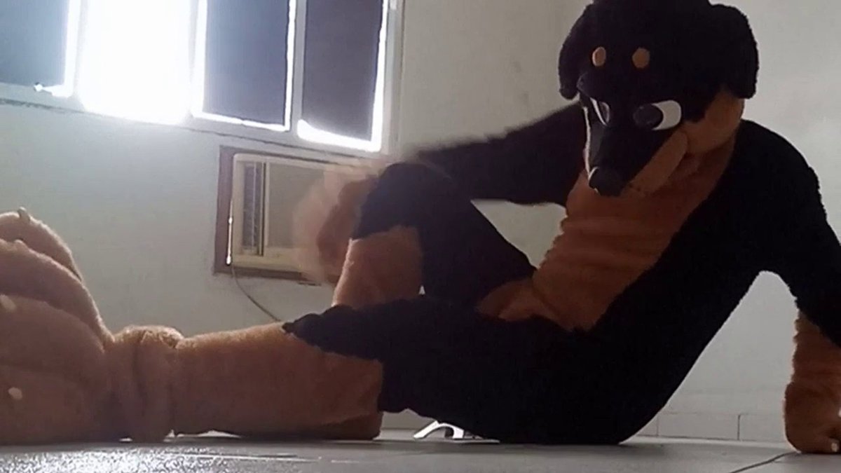 YACRO4's tweet image. Sit and destroy