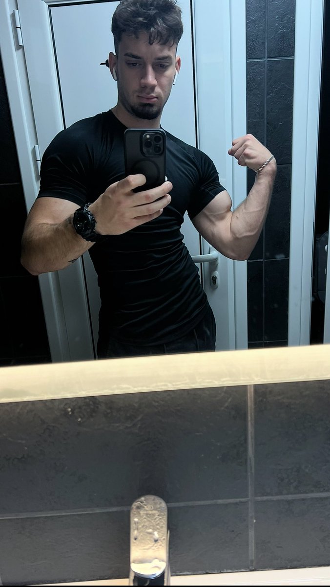 I will choke you with these guns