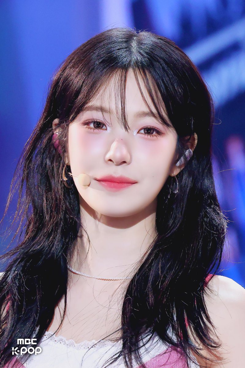 jiheon pics! tweet media
