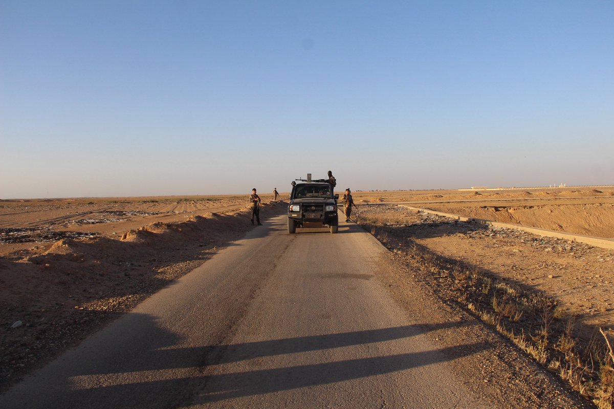 SDF_Syria's tweet image. Our Forces Dismantle ISIS-Planted Mine in Al-Busayrah
July 3, 2025
Today, Thursday, Our SDF’s mine engineering teams, successfully dismantled a mine planted by ISIS cells on the road to the village of Al-Takihi, in the town of Al-Busayrah, Deir Ezzor’s eastern countryside.
The…