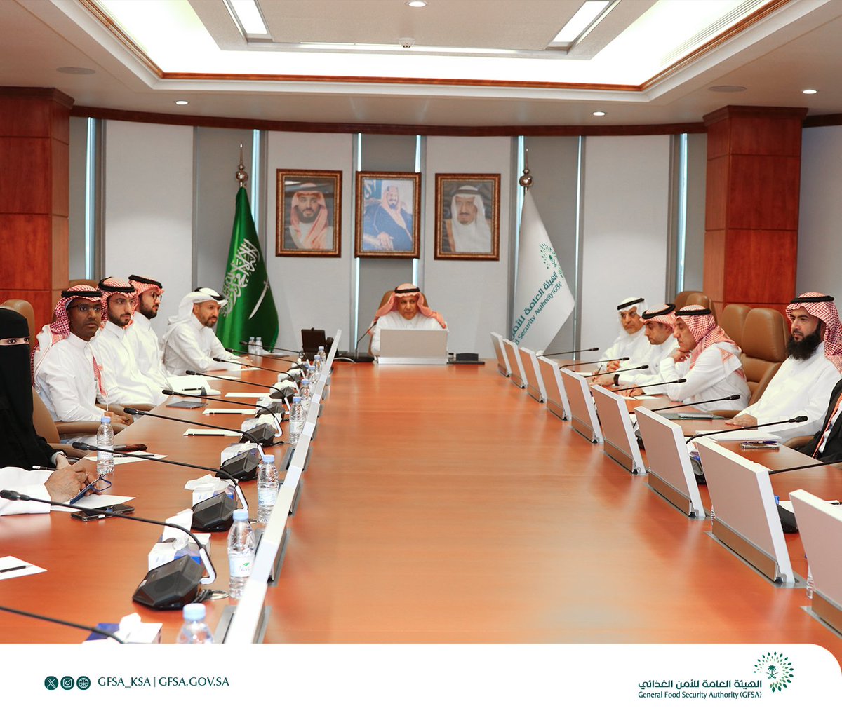 GFSA_KSA's tweet image. الهيئة العامة للأمن الغذائي
تعتمد استراتيجية التحول الرقمي لتعزيز دورها المستقبلي في مجال الأمن الغذائي.
🔗 | gfsa.gov.sa/blog/khbr-lhyy…