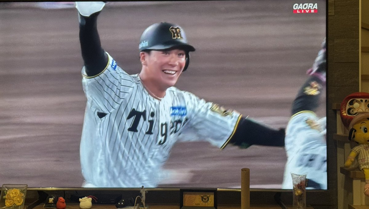 豊田ー！
可愛すぎる🤣🤣
#阪神タイガース 
#阪神タイガースファンと繋がりたい