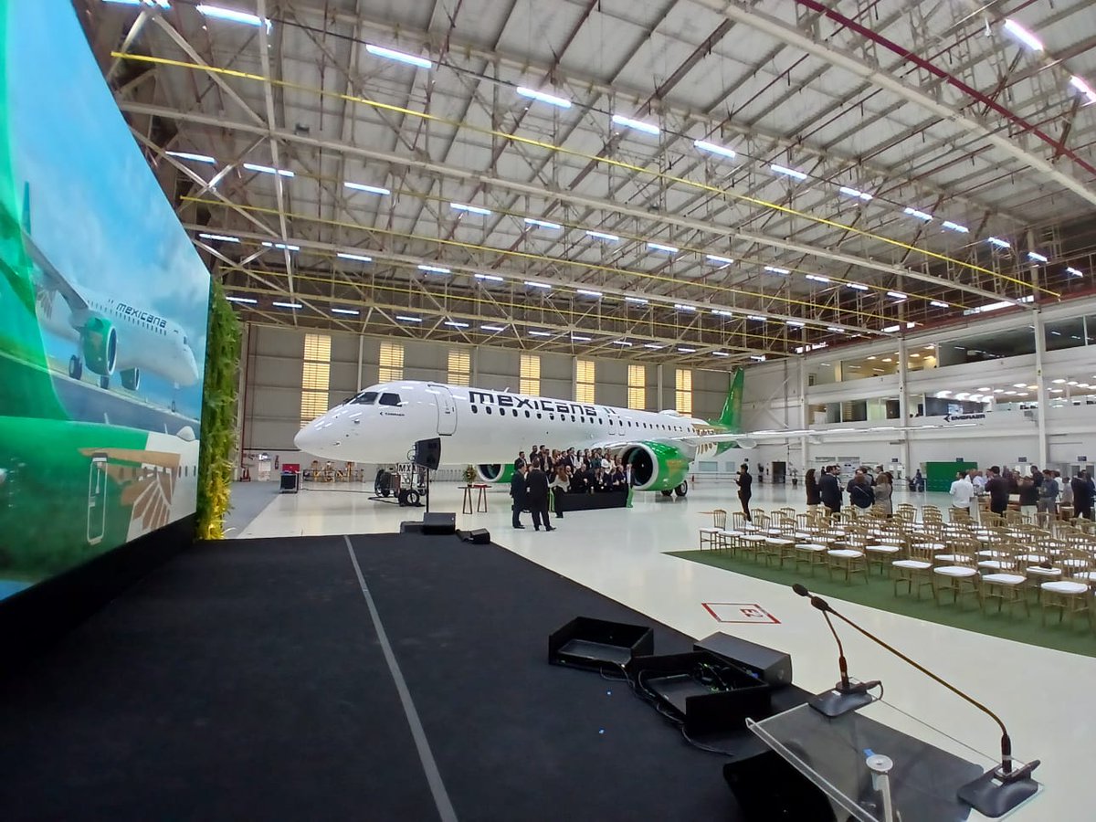 El 27 de junio el Cónsul encargado @albertlimas15 y el Cónsul <a href="/VaOrRod/">Rd Vazq O</a>  asistieron a la ceremonia de entrega del pimer avión fabricado por <a href="/embraer/">Embraer</a>  para la aerolínea <a href="/MexicanaVuela_/">Mexicana Vuela</a> en San José dos Campos, Sao Paulo. 

Mexicana en total adquirirá 20 aviones de Embraer.
