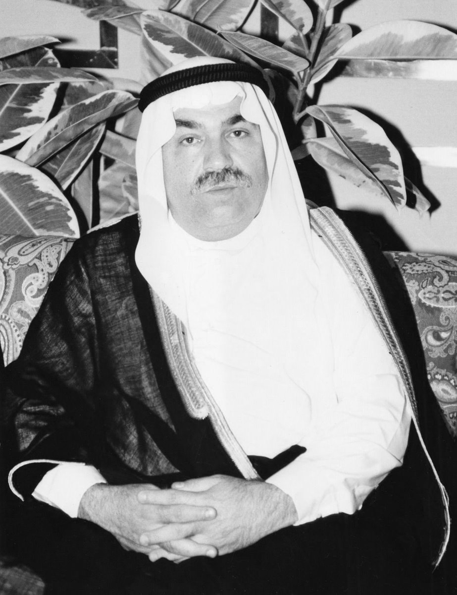 خالص العزاء والمواساة 
لأسرة اليعقوب الكرام بوفاة فقيدهم
#الدكتور_بدر_جاسم_اليعقوب
وزير الدولة وزير الإعلام الأسبق
الله يرحمه ويغفر له ويسكنه الجنة 
ويلهمهم الصبر والسلوان 
إنا لله وإنا إليه راجعون 
#الكويت