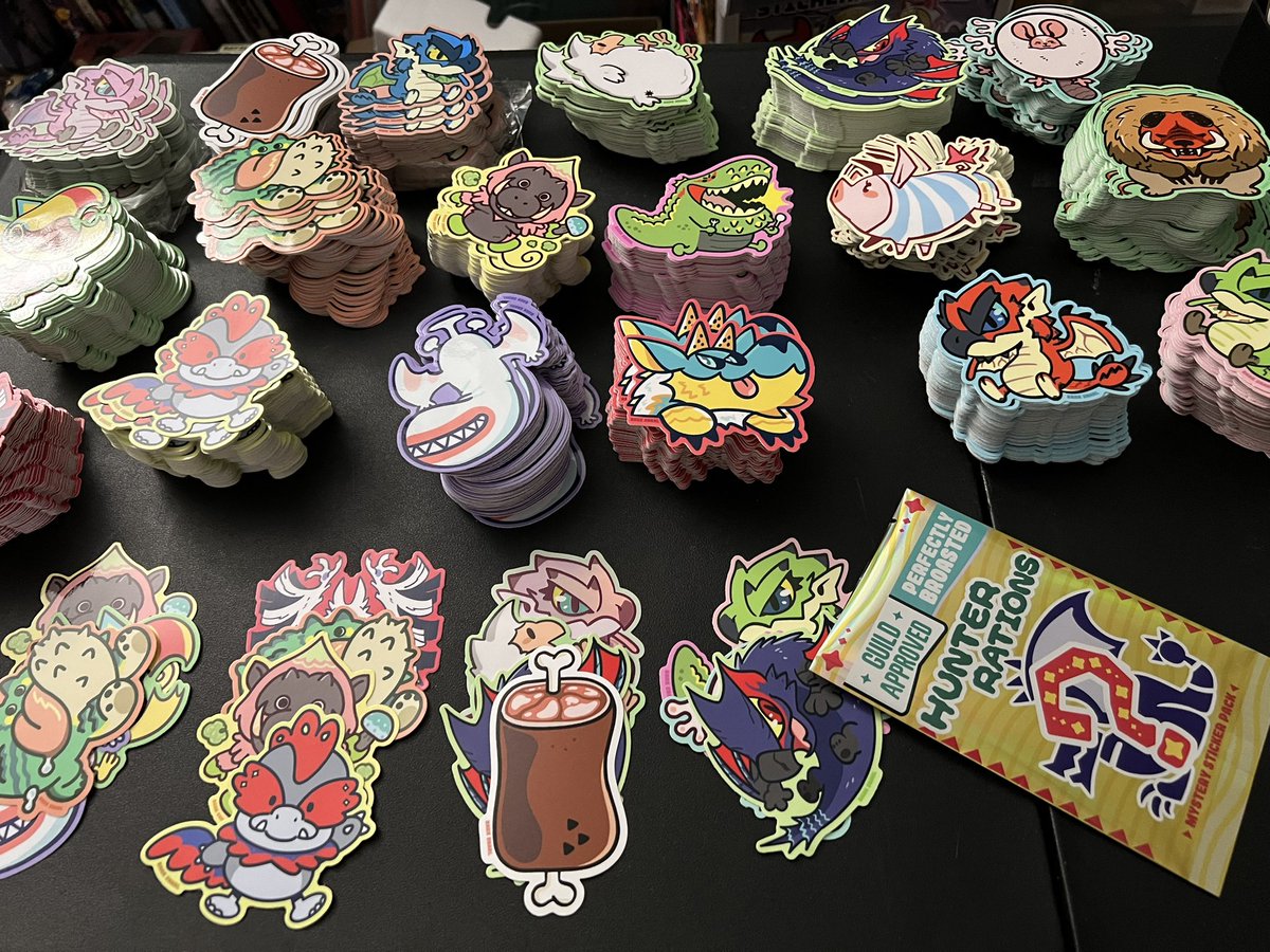 oni_hat's tweet photo. I hope everyone that buys and trades my stickers will appreciate that I hand randomize and pack it all my wee self :’)
If you end up wanting to take pics and trade, pls use (BARK SNARL trade) #BSTrade https://t.co/Rq8SzQAQiZ