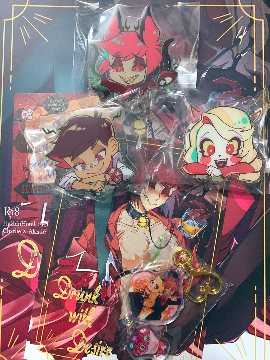 安全到达！！谢谢<a href="/Dia_angel123/">ダイヤ</a> 老师的本子和非常可爱的夹子和挂件！好幸福😭❤️❤️