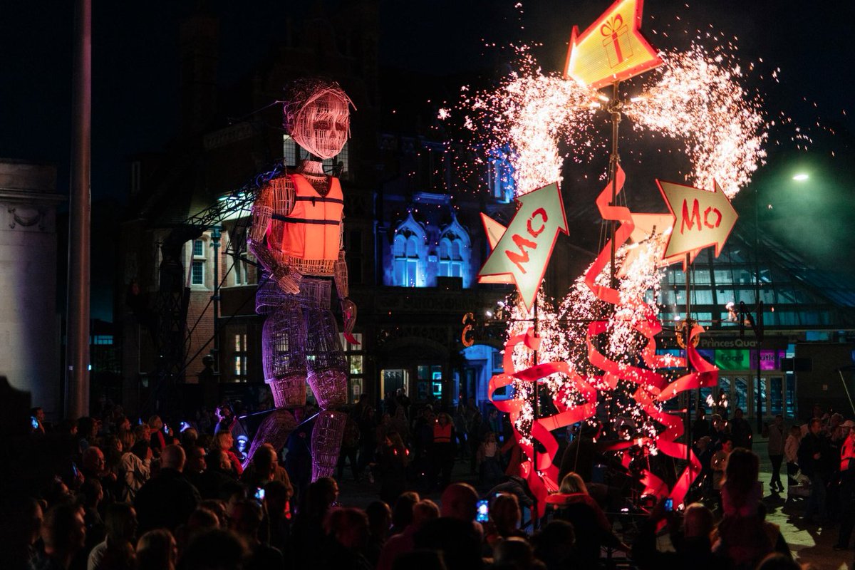 FreedomFestHull's tweet image. Our Festival Director Phil is raising money to help support Freedom Festival 2025 by running 120 miles in a month! As a charity, we rely on financial support to maintain delivery of a totally free outdoor programme!
Sponsor Phil here! gofund.me/d268ea53