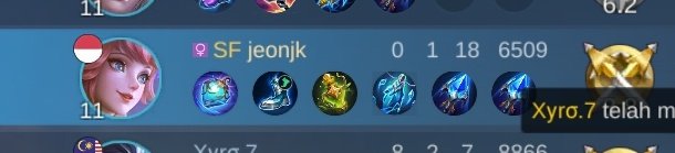 luvingjjk_'s tweet photo. inii kalo dr pov aku yg abis mabar sm dia di tanggal 30 juni 2025, aku masih satu squad juga sama adek ku, dan ss an squad itu baru aku ss tadi, di aku infonya jd ga bergabung dalam squad, pict terakhir itu match aku baru banget kemaren malem https://t.co/ZlAj1ESVto