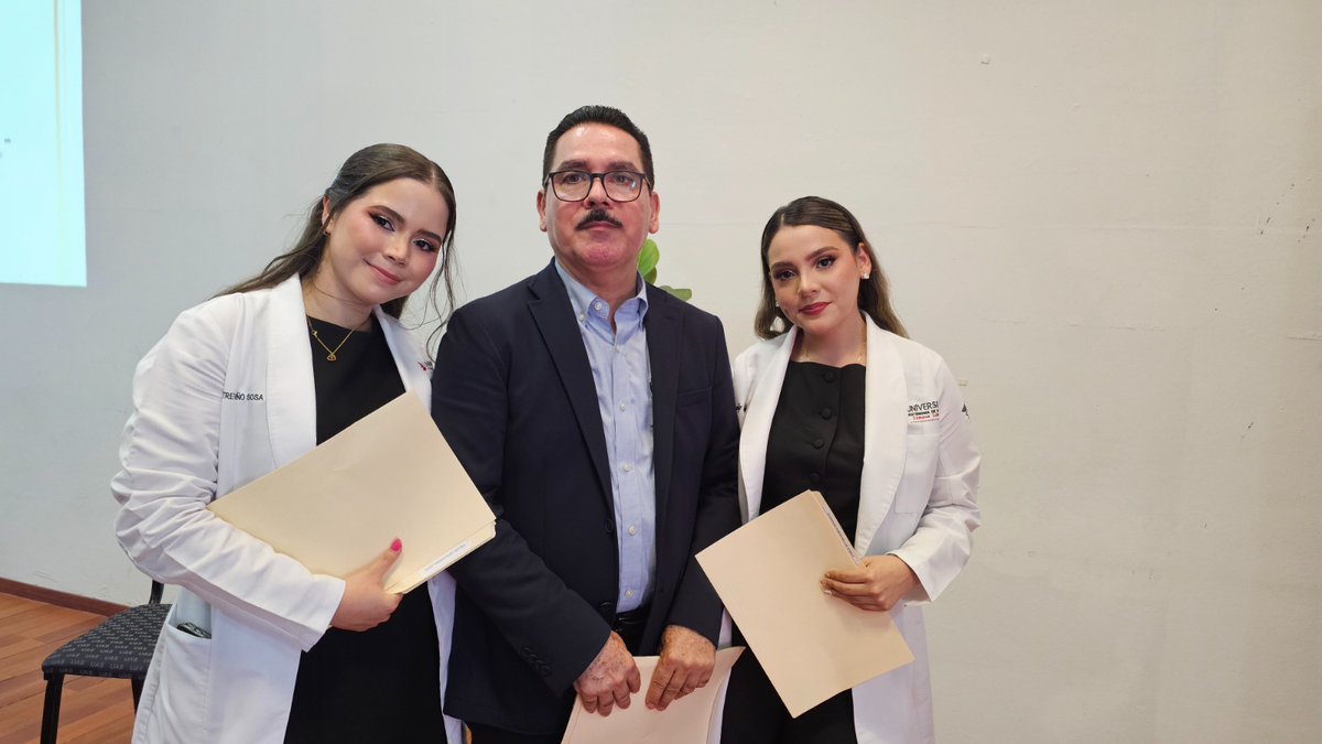 revistaloboscln's tweet photo. 🎓 Médicos Internos de Pregrado del HGC generación Dr. Carlos Enrique Rojas Martínez 2024–2025 celebran su graduación en el auditorio del Consejo Técnico de la UAS.
👏 Felicitamos a los egresados de la UAD Campus Culiacán por su entrega y vocación.
#SomosLobos #SomosGrandes #MIP https://t.co/jRuTV31tsm