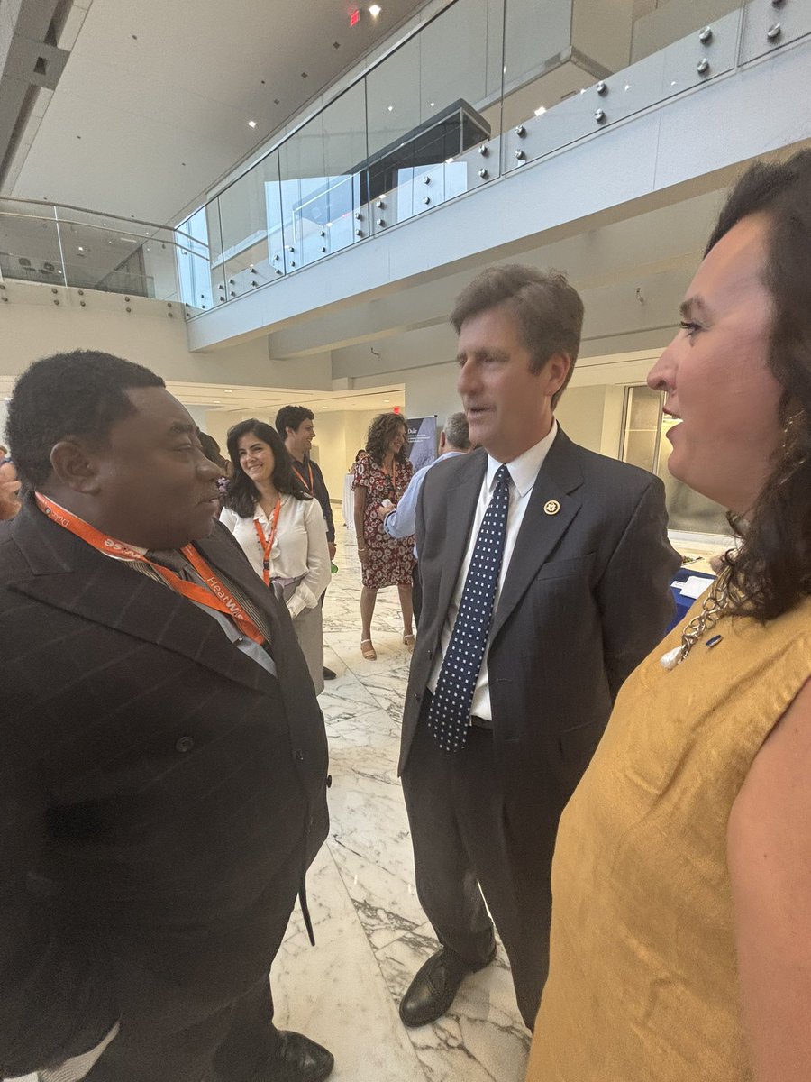 Honored to join the Heat Wise Policy Summit at Duke where the Bipartisan Extreme Heat Committee was formed, a major step in tackling a critical climate challenge. Grateful to Reps. Lawler and Stanton for their leadership. Let’s keep pushing for real solutions 🌍
#NewAlphaCDC