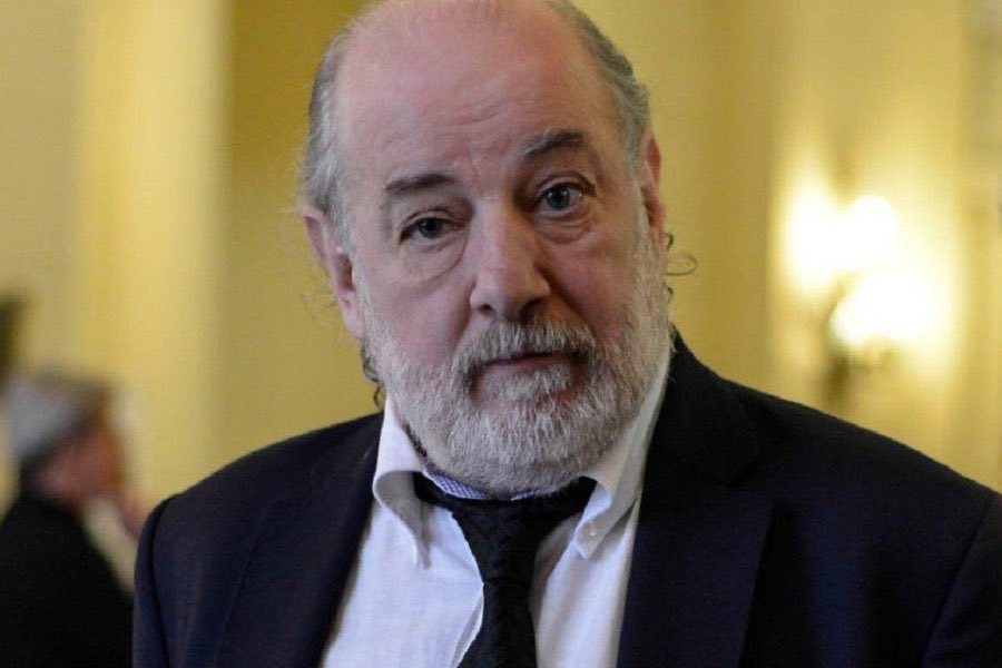 El mal reencarna en el más apto para odiar.