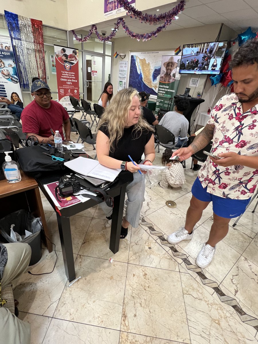 Ventanilla Asesoría Financiera (@vaforlfl) on Twitter photo 🌟 Atención a la Comunidad aquí estamos la <a href="/VAFORLFL/">Ventanilla Asesoría Financiera</a> <a href="/ConsulMexOrl/">Consulado de México en Orlando</a> para ofrecer asistencia a toda nuestra comunidad. Estamos brindando información clave en los siguientes temas:
- Servicios Bancarios: Asesoría y opciones para manejar tus finanzas.
- Afiliación al IMSS: 🌟 Atención a la Comunidad aquí estamos la <a href="/VAFORLFL/">Ventanilla Asesoría Financiera</a> <a href="/ConsulMexOrl/">Consulado de México en Orlando</a> para ofrecer asistencia a toda nuestra comunidad. Estamos brindando información clave en los siguientes temas:
- Servicios Bancarios: Asesoría y opciones para manejar tus finanzas.
- Afiliación al IMSS: