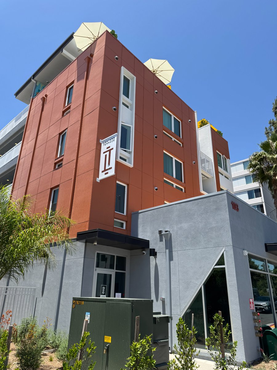 LACDevAuthority's tweet image. A few weeks ago, we celebrated the grand opening of Lantern Terrace with @RepJudyChu, @cityofalhambra City Council, & other advocates. We provided $3.2 M in Affordable Housing Trust Funds as well as awarded 22 Project-Based Vouchers to support residents with special needs. #TBT