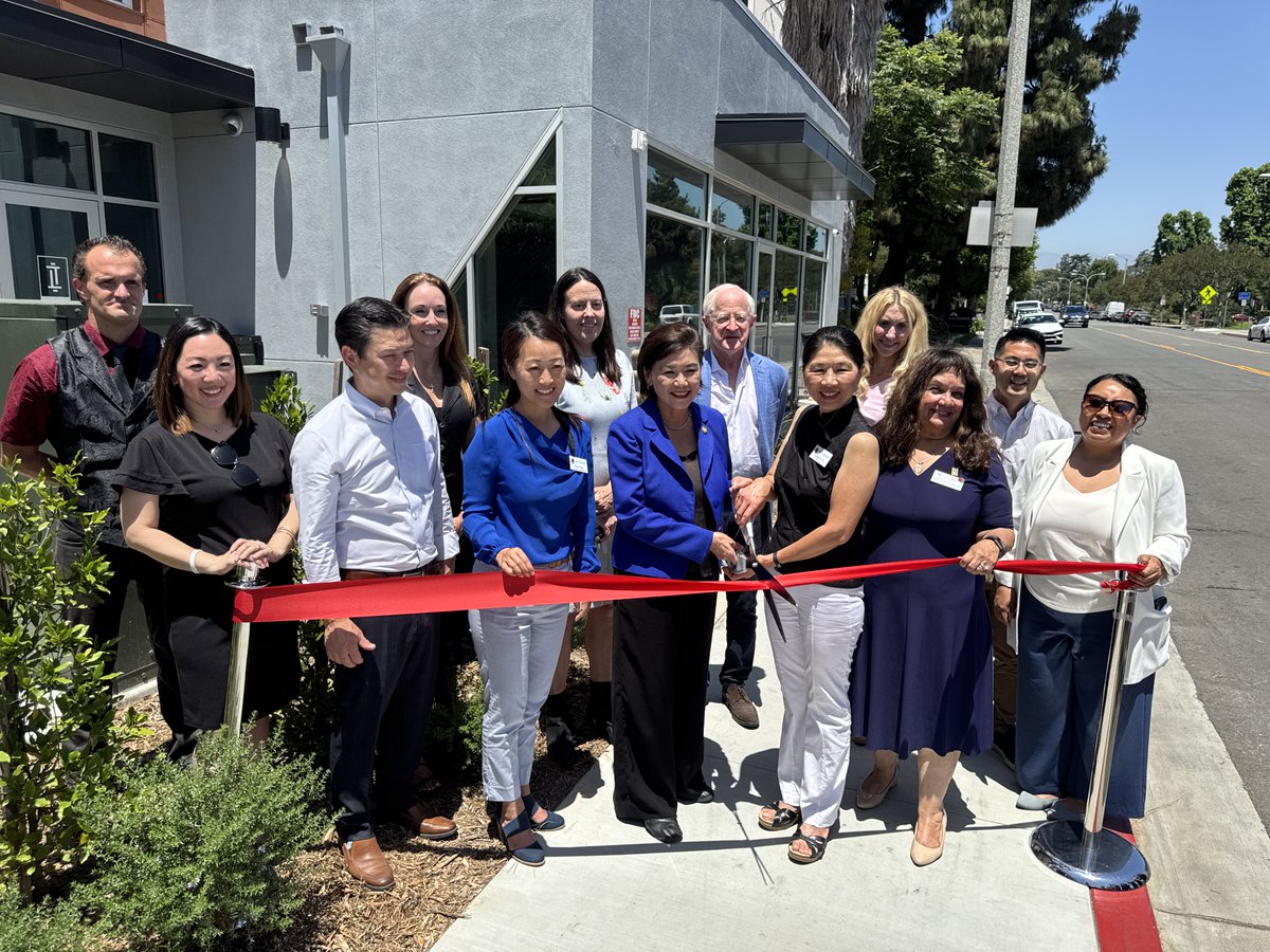 LACDevAuthority's tweet image. A few weeks ago, we celebrated the grand opening of Lantern Terrace with @RepJudyChu, @cityofalhambra City Council, & other advocates. We provided $3.2 M in Affordable Housing Trust Funds as well as awarded 22 Project-Based Vouchers to support residents with special needs. #TBT