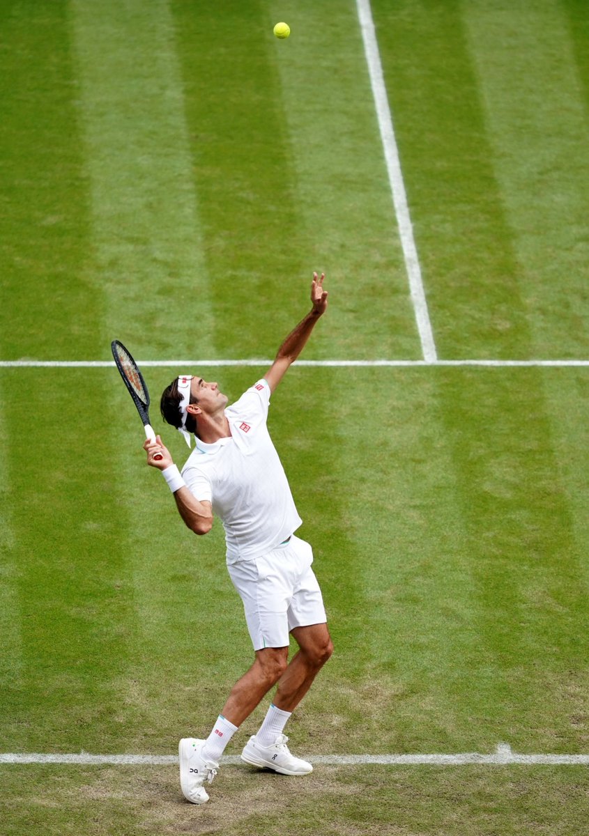 Yasser_RF103's tweet photo. #ROGER_FEDERER 
#Wimbledon 
#FEDERER ❤️ https://t.co/numGI5jlaH