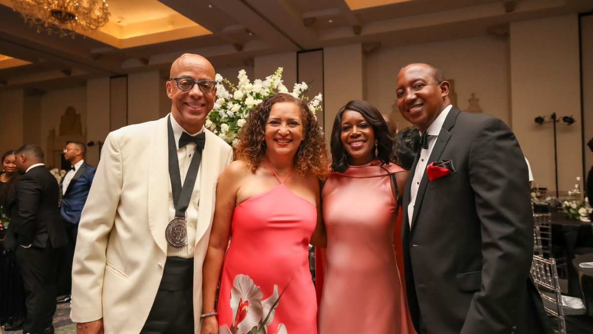 Last week was a whirlwind — and a historic one. Sia Baker-Barnes was sworn in as Florida Bar President, honored with awards, and celebrated by our firm. More highlights from The Florida Bar Convention and the Virgil Hawkins Chapter’s 70th Anniversary ⬇️