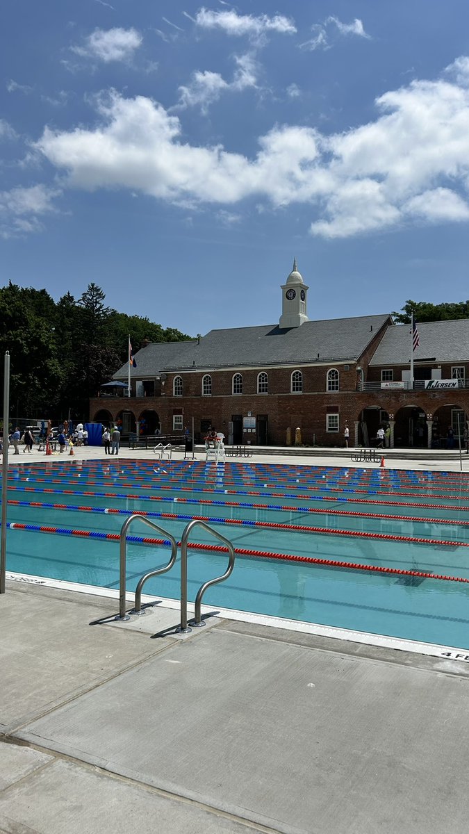 🏊 The day is almost here, Albany! Starting this Saturday, July 5th, at 1:00pm, the new Lincoln Park Pool will be OPEN to the public.

After months of careful renovations and new additions, I couldn’t be more excited that it’ll be ready and open for our neighbors this summer.