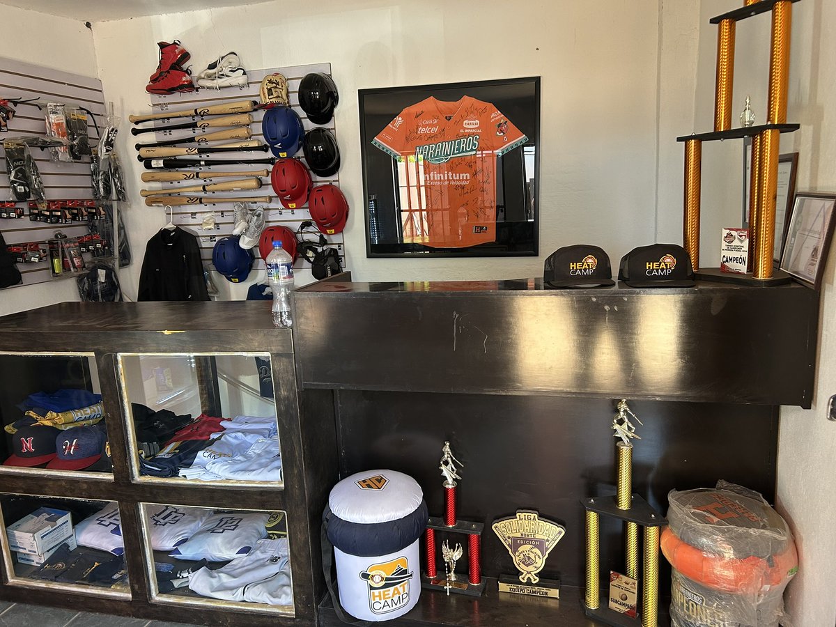 Yuro Luna tweet media