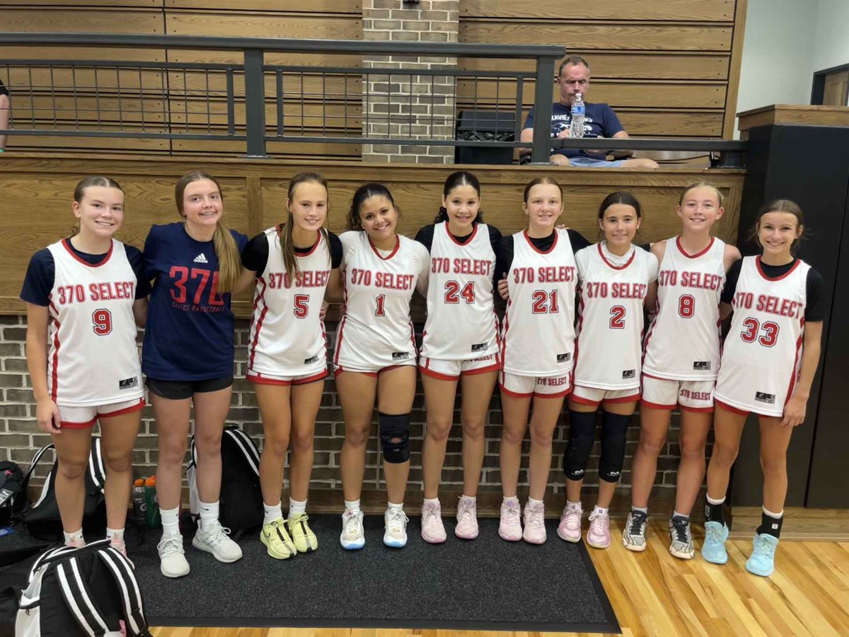 Our 7th grade girls just wrapped up their final tournament of the season, and what a ride it’s been. Thank you to the players, parents, and coaches who made this season unforgettable. This group is the real deal!💙🏀#370Select #7thGradeSquad #ProudCoach #WhyWeDoThis #ThankYou