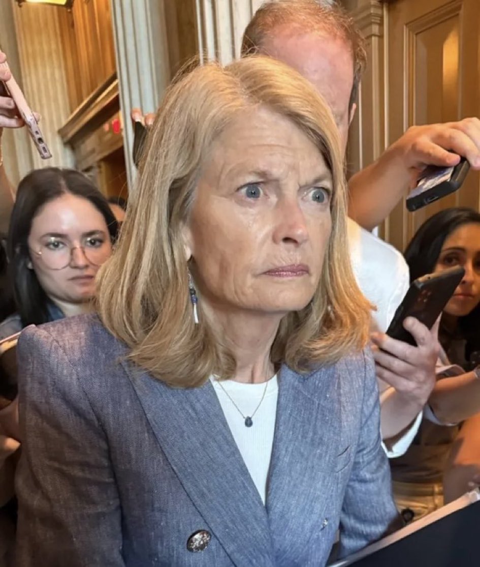 Haters_gonna_hate (@princess_kim_k) on Twitter photo She could’ve stopped this bill! <a href="/lisamurkowski/">Sen. Lisa Murkowski</a> -
You are at fault-
Blood will be on your hands. She could’ve stopped this bill! <a href="/lisamurkowski/">Sen. Lisa Murkowski</a> -
You are at fault-
Blood will be on your hands.
