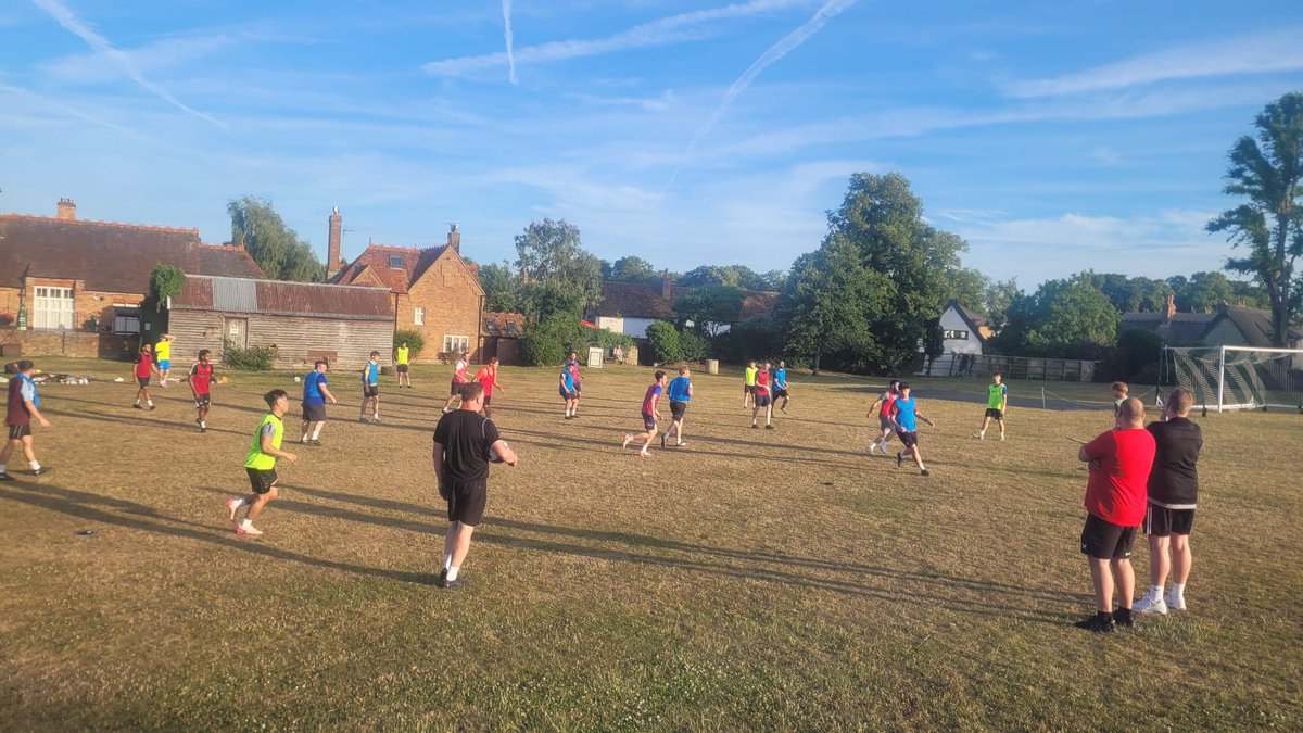 🏃🏻 Preseason Underway

Our preseason is up and running! We've had some great sessions already with 2 to go before our first preseason game so, with some spaces still available, if you're interested in coming along then please get in touch 💚
