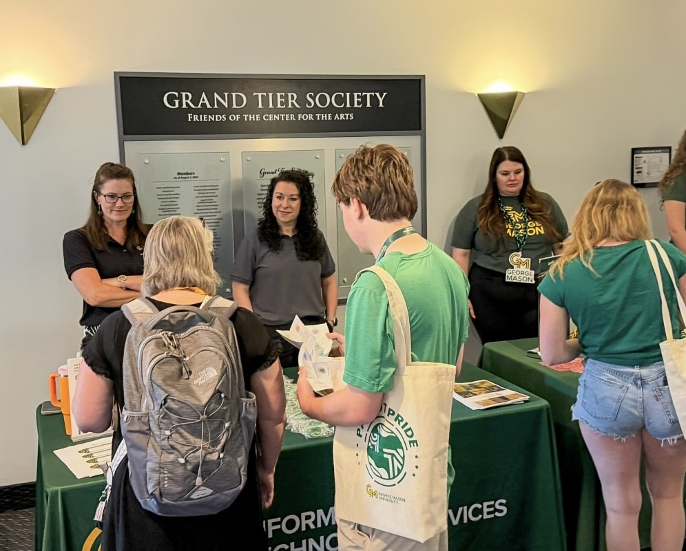 ITS IN ACTION ⚠️🌟
Our dedicated ITS team has been hard at work supporting summer orientation—and we’re already rolling into week 3! Shoutout to the team for answering tech questions, keeping things running smoothly, &amp; greeting prospective students with big smiles. 💛