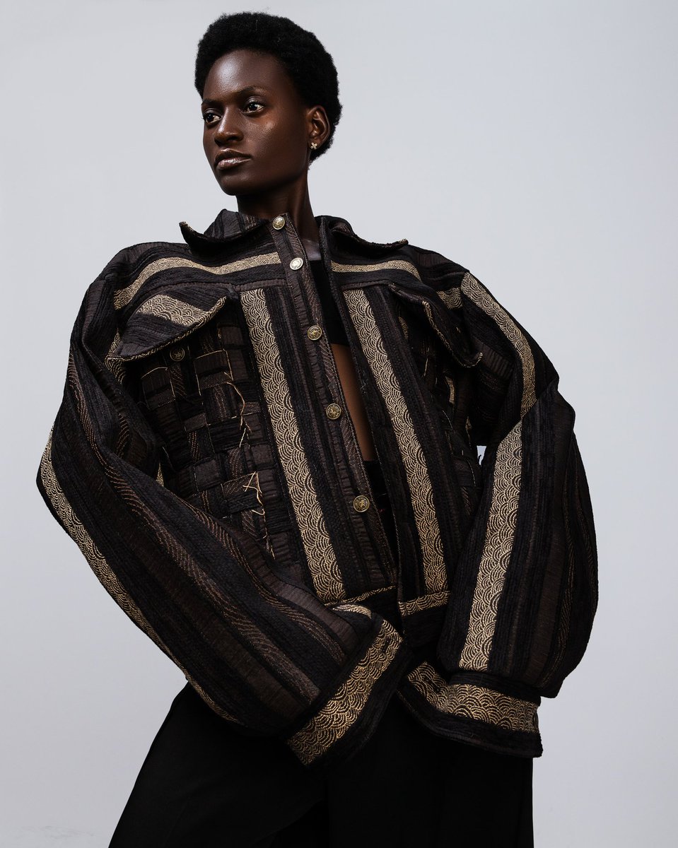 ESSIENBRAND's tweet photo. LOOKBOOK 🎊🎊

Look 2

Appointment / Order 
call +234-8056284943 
WhatsApp +234-8098923003 
we are proudly ESSIEN...
#essien #lookbook #look2 #fashion #styling #naijafashion #luxury #fashion #lagos #nigeria #madeinnigeria  #genderless #collection  #premium #luxury #unisex #luxe https://t.co/XzB7yMI3vd