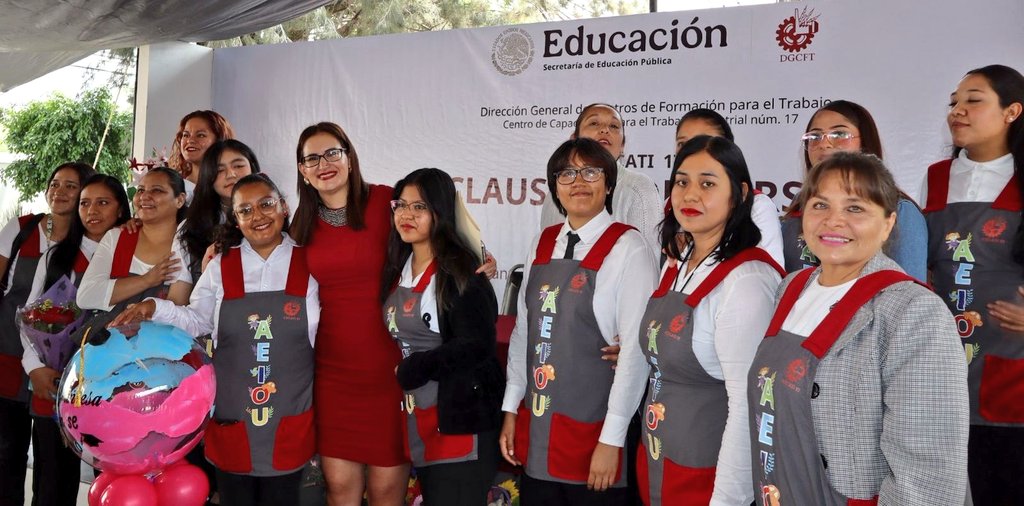 pattygmiranda's tweet photo. En cada esfuerzo suyo hay un sueño que se acerca. Gracias por dejarme acompañarles en su crecimiento. Siempre van a contar conmigo. Los tengo en mi ❤️. #Querétaro
#TalentoCECATI https://t.co/qh4jp29gVB