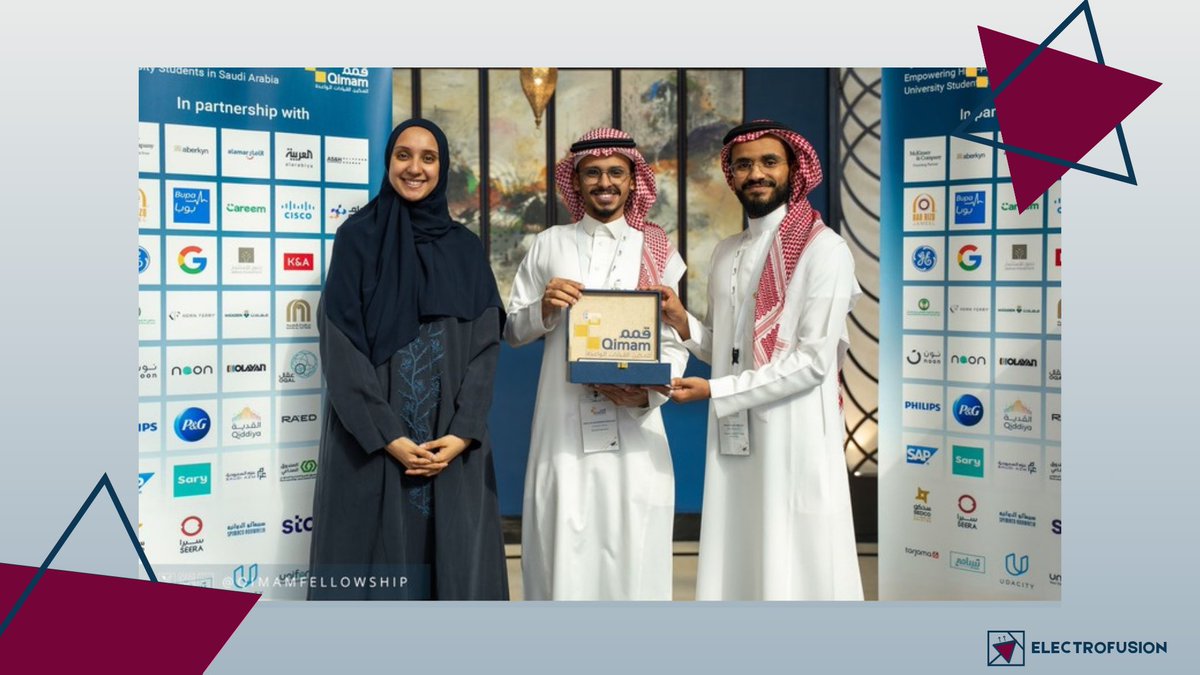 تفخر شركة إلكتروفيوجن للدوائر الكهربائية بتتويج الشريك المؤسس "عبدالله بن سلمان" بوسام #برنامج_قمم 2025 ⭐️
حيث تم اختياره ضمن نخبة متميزة من القادة الواعدين على مستوى المملكة
مع تمنياتنا له بدوام التوفيق والنجاح ✨