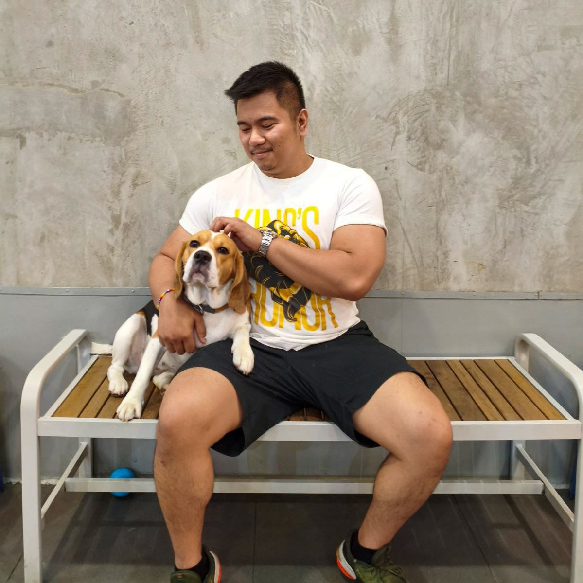 she derp when u scratch the circle on her head