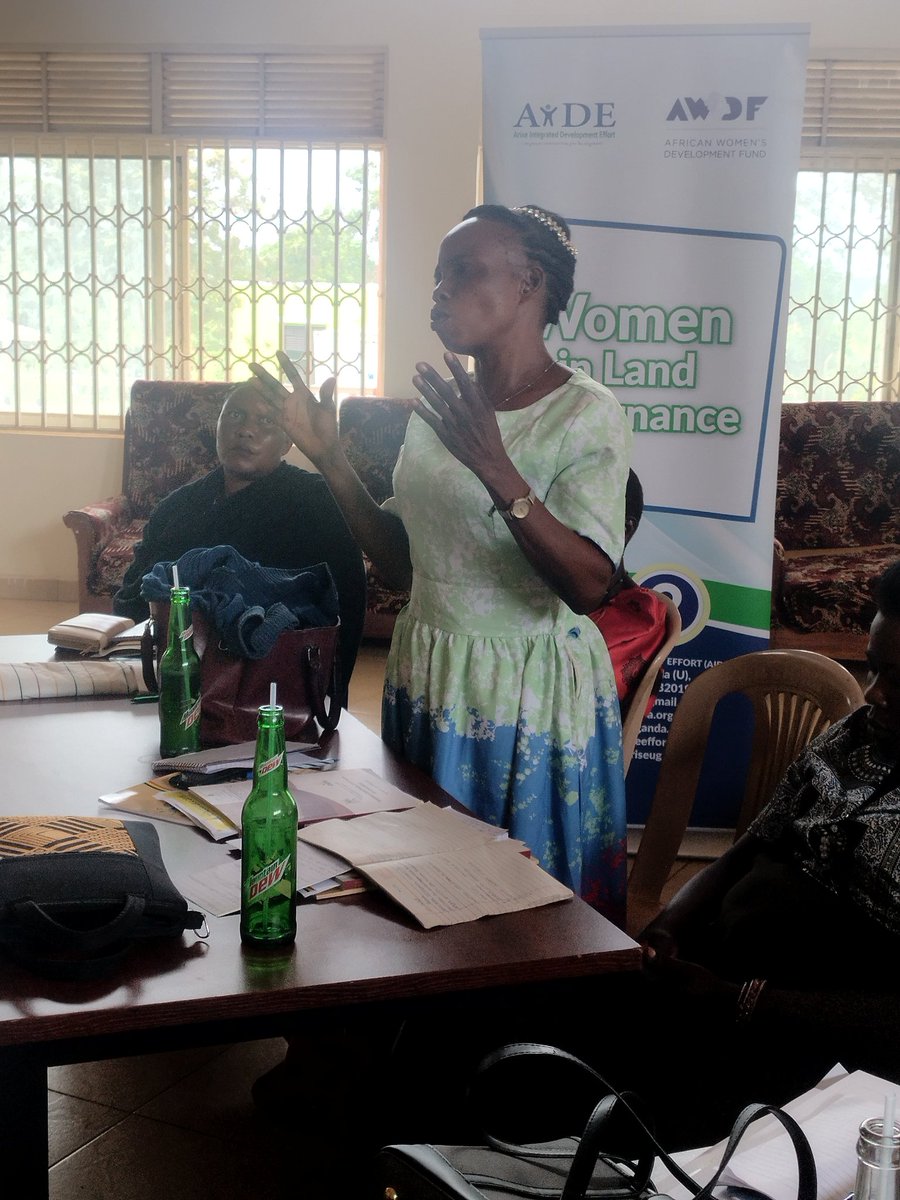 AriseEffort's tweet photo. Today we held a dialogue/engagements with a delegation from ministry of lands, at kayunga district headquarters to respond to the issues raised by the women reps. concerning land registration, ownership, absentee landlord and possible land reform. @awdf01 https://t.co/pqwmeX8vK5