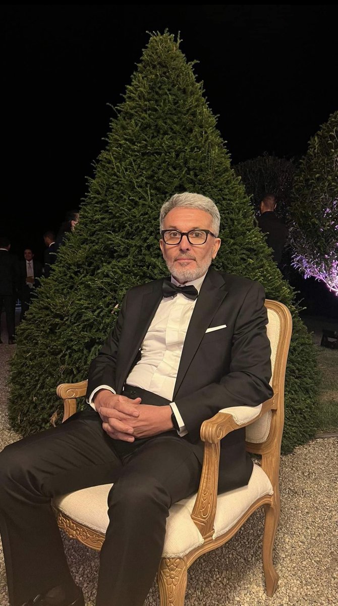 عطلة سعيدة للجميع