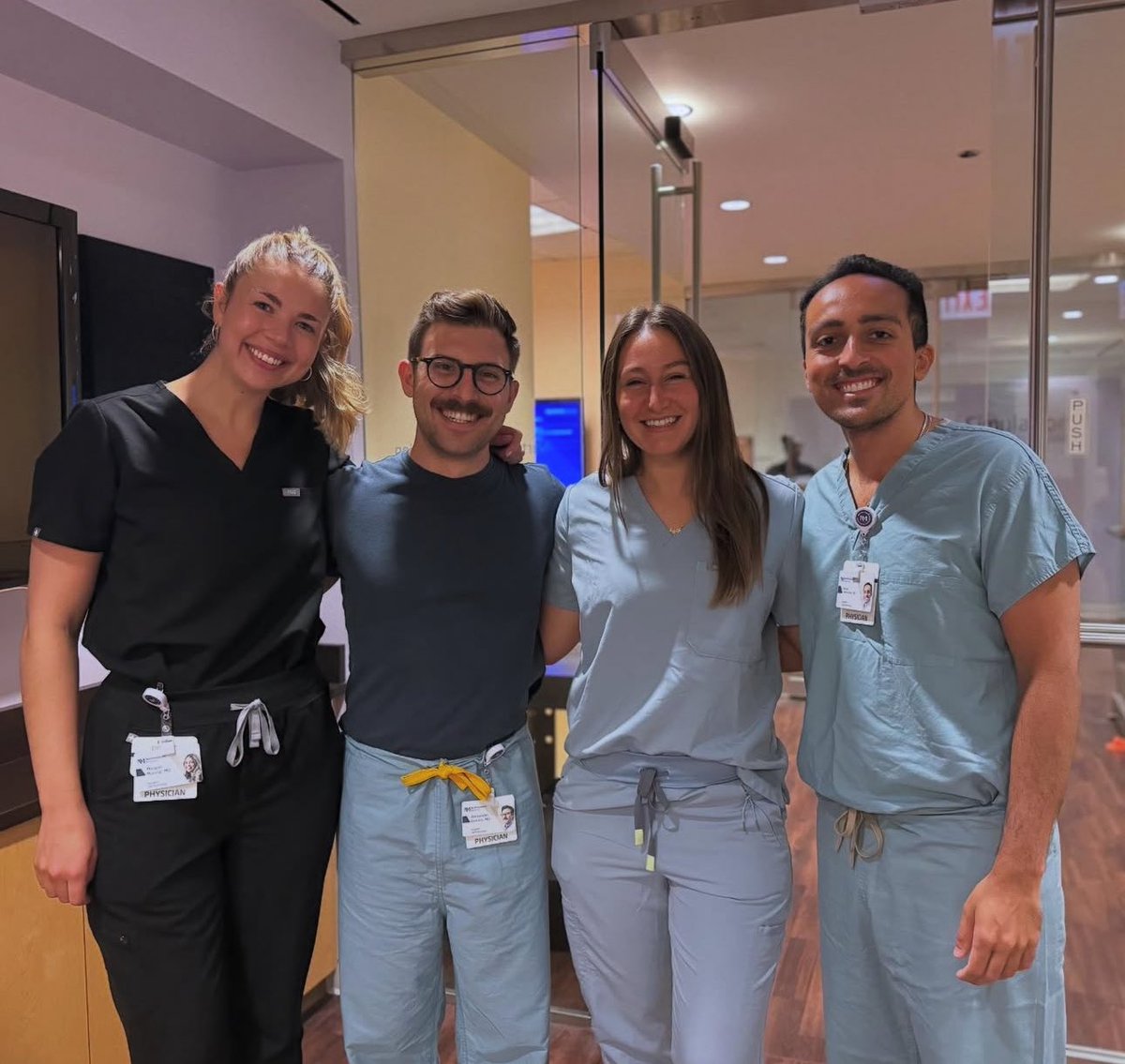 NMOphthalmology's tweet image. Happy first day to our interns! 👁️ #residency #Ophthalmology #MedX