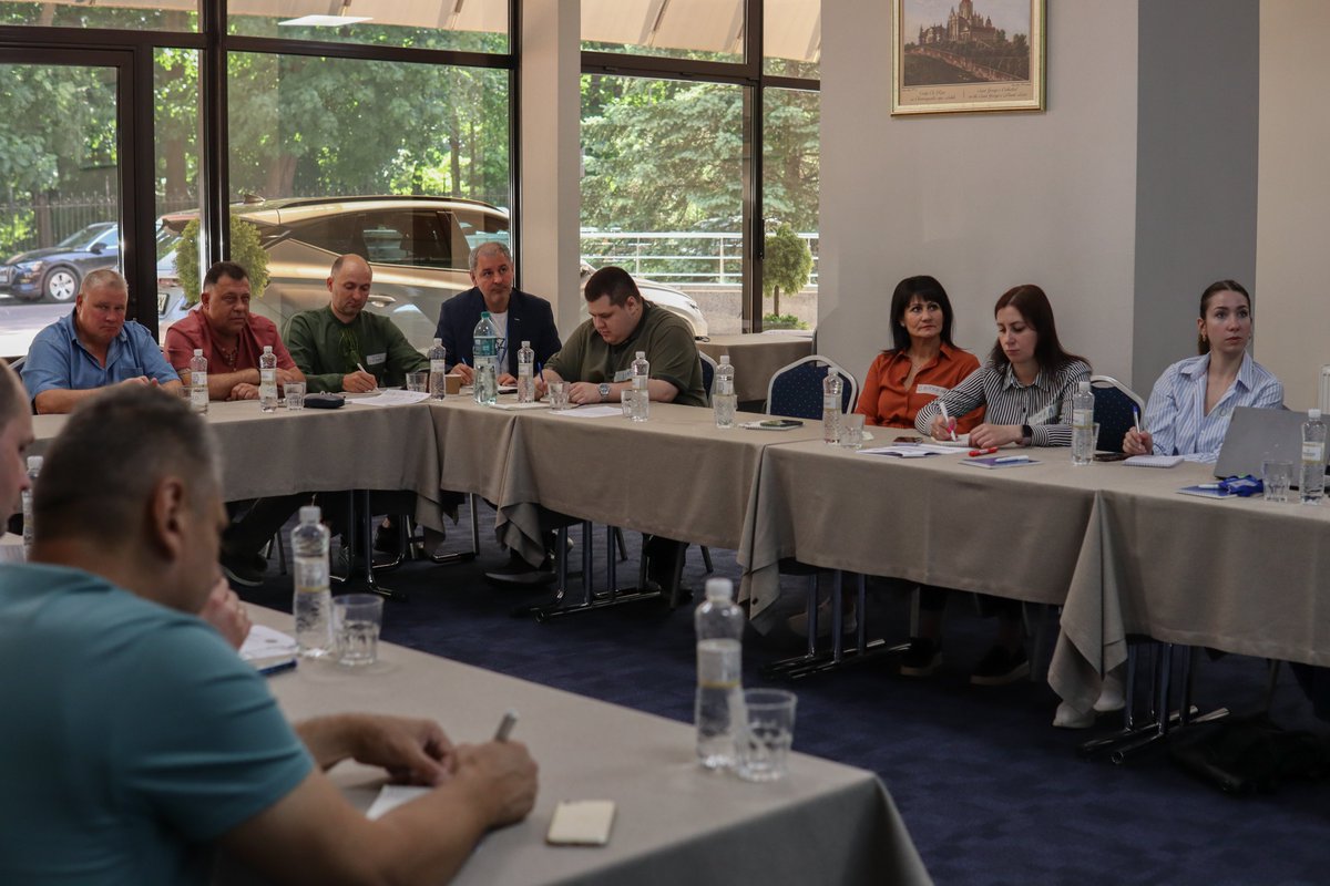 IOM Ukraine (@iomukraine) on Twitter photo Funded by <a href="/SweMFA/">Swedish Ministry for Foreign Affairs</a>, IOM developed a 3-day course for the 🇺🇦 State Migration Service staff on counter-trafficking. Participants gained skills to identify survivors of human trafficking, refer them for support & lead awareness sessions on the topic. <a href="/IOM_Nordics/">IOMNordics</a> Funded by <a href="/SweMFA/">Swedish Ministry for Foreign Affairs</a>, IOM developed a 3-day course for the 🇺🇦 State Migration Service staff on counter-trafficking. Participants gained skills to identify survivors of human trafficking, refer them for support & lead awareness sessions on the topic. <a href="/IOM_Nordics/">IOMNordics</a>