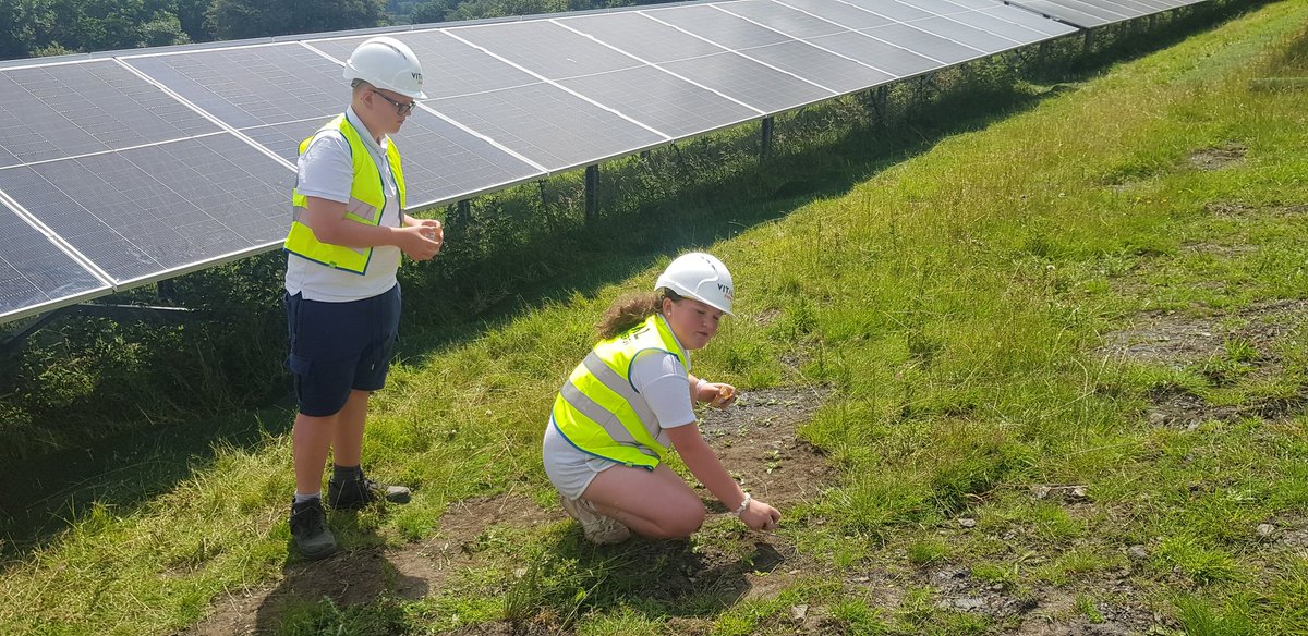 YGGTonyrefail (@yggtonyrefail) on Twitter photo Cafodd Blwyddyn 6 ymweliad i Fferm Solar Coed-Elai heddiw. Diolch i staff <a href="/VitalEnergi/">Vital Energi</a> a <a href="/RCTCouncil/">RCT Council</a> am y croeso a'r cyflwyniadau.
Thanks to the staff of <a href="/VitalEnergi/">Vital Energi</a> and <a href="/RCTCouncil/">RCT Council</a> for giving year 6 an interesting tour of the Coedely Solar farm today.
<a href="/CSCJES/">Central South Consortium</a> <a href="/STEMLearningUK/">STEM Learning</a> Cafodd Blwyddyn 6 ymweliad i Fferm Solar Coed-Elai heddiw. Diolch i staff <a href="/VitalEnergi/">Vital Energi</a> a <a href="/RCTCouncil/">RCT Council</a> am y croeso a'r cyflwyniadau.
Thanks to the staff of <a href="/VitalEnergi/">Vital Energi</a> and <a href="/RCTCouncil/">RCT Council</a> for giving year 6 an interesting tour of the Coedely Solar farm today.
<a href="/CSCJES/">Central South Consortium</a> <a href="/STEMLearningUK/">STEM Learning</a>