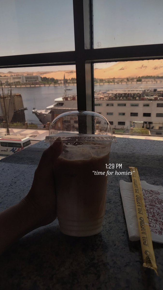 na_daa_'s tweet photo. الساعة التي بخطفها قبل الشغل وافضل اأوفر ثينك فيها ايه اللي وصلنا لكدا بس يارب https://t.co/BVYwjgig27