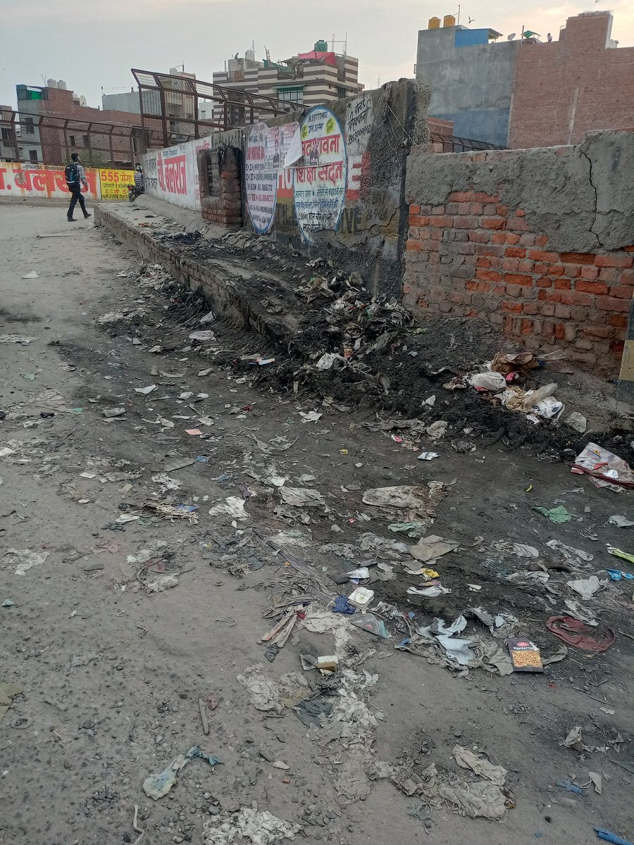 7428Chand's tweet photo. @gupta_rekha mam johri pur ambedkar vihar delhi ke nale ko saaf krne ke baad nale par gandgi padi huyi h jo safai krne ko koi nhi aaya h pura Nala raod ganda ho chuka h please mam is par action le https://t.co/guG1v8d9GH