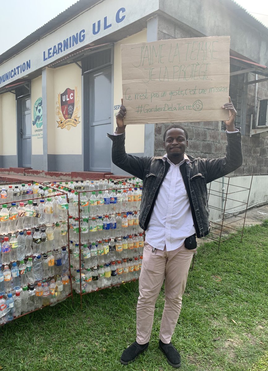 Chris_KIFUMBI's tweet photo. Un lieu propre se perd sans vigilance.
Agir, c’est résister chaque jour.
Ramasser, trier, refuser.
La Terre répond aux cœurs fidèles, pas aux gestes éphémères.

#ZéroDéchet
#DéveloppementDurable #RespectNature
#AgirPourLaPlanète
#Écologie

#GardienDeLaTerre2025 

@malika_esther https://t.co/iBx1NEAQ42