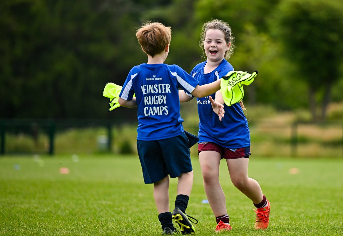 LeinsterBranch's tweet image. The 2οΈβ£0οΈβ£2οΈβ£5οΈβ£ edition of the @bankofireland Summer Camps is up and running and what a week theyβre having in @StillorRathRFC π π
Brilliant @sportsfile snaps πΈ
#NeverLessThanEverything