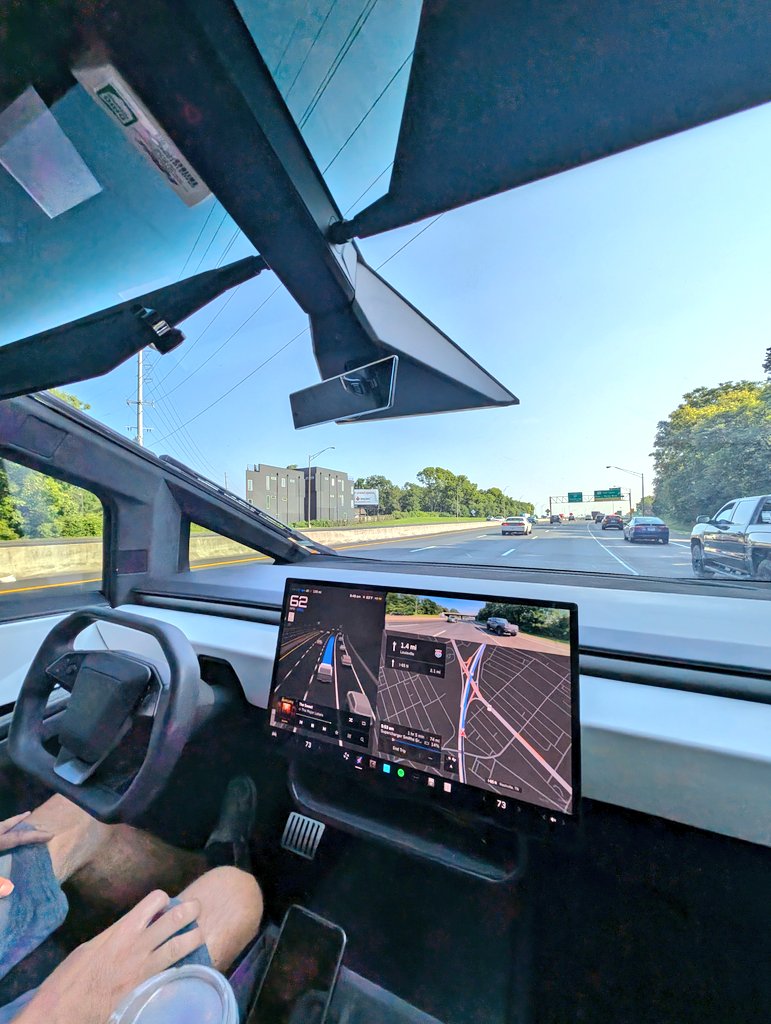 MissGoElectric's tweet image. 🗣️ @cybertruck navigate to @PureMichigan 🌲
FSD is going to take care of this part of the trip but once we get to the Mitten, we are going camping in an electric motorhome so stay tuned 😎