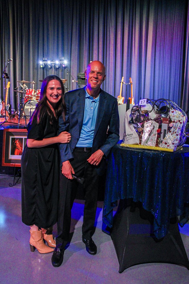 EKUHoops's tweet image. Thanks for having @CoachAWHamilton Emcee Boots ‘n Pearls again this year.
Was a huge success raising money for the Amen House in Georgetown.