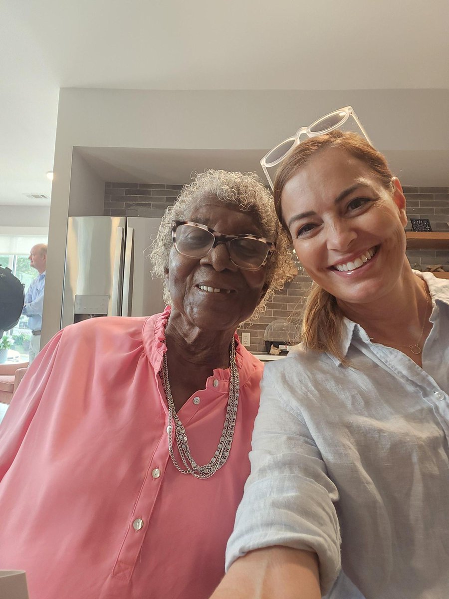 North Carolina Department of Environmental Quality (NCDEQ) Secretary Reid Wilson just celebrated the 750th Brownfields site at the Brown School Lofts in Winston-Salem!

#MBstrong #NCDEQ #Brownfields #CommunityWins #RevitalizeNC #AffordableHousing