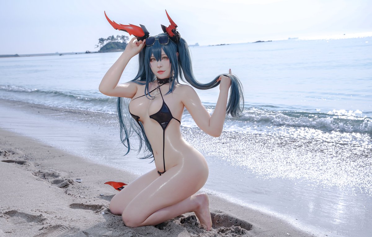 벽람항로  

레겐스부르크 : 암룡과 빛의 해안  

#碧蓝航线 #アズールレーン #AzurLane #コスプレ #cosplay