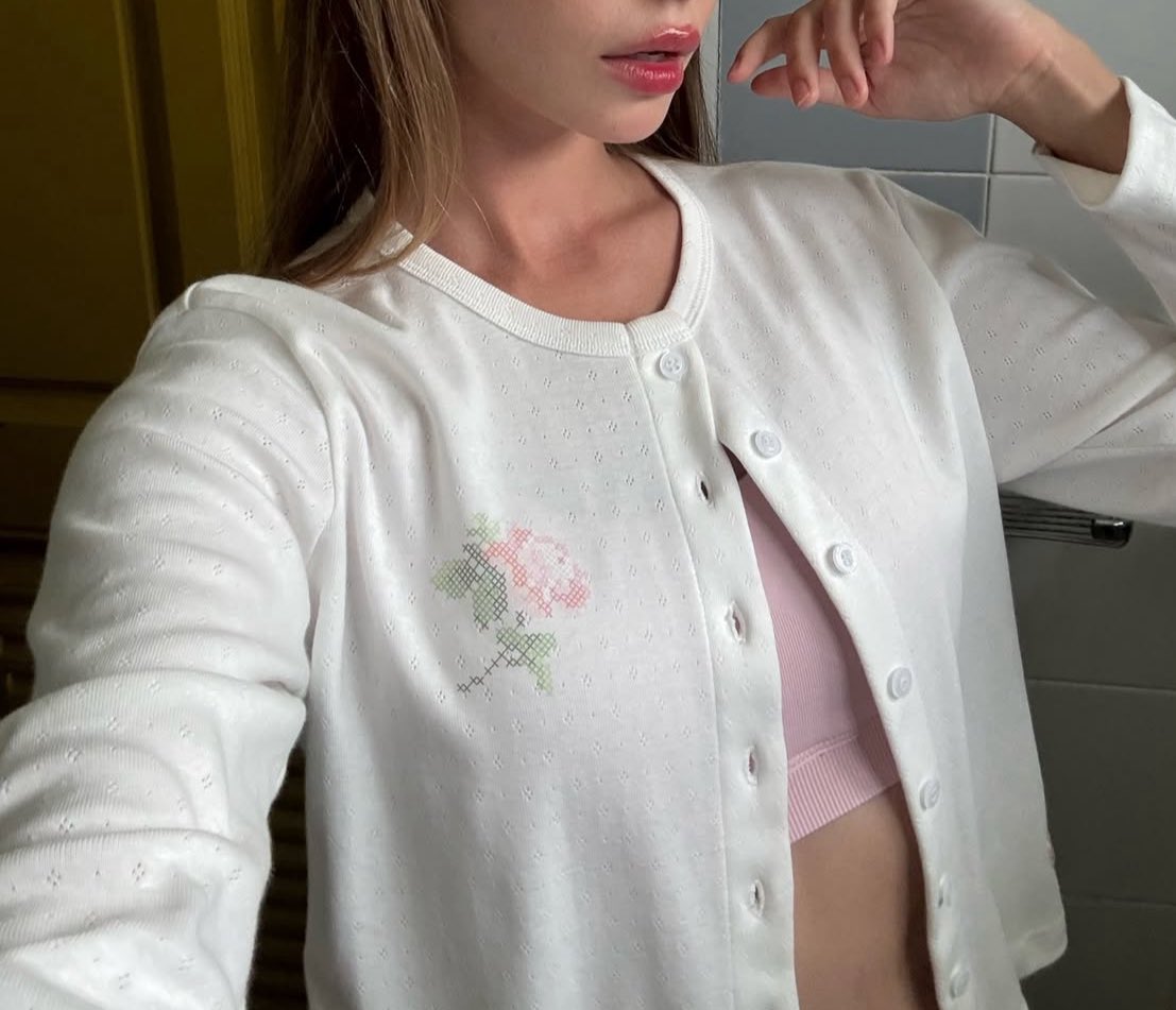 imaqeer's tweet photo. @brinkyyyy_p ป้ายเสื้อน่ารักๆแนวนี้ของ randompiece เลยคับบ มีหลายแบบเลย🩰💭

: https://t.co/HXMDEQzPZ3
: https://t.co/TGwzGB6LMr
: https://t.co/MSx9rdiMIw
: https://t.co/HXMDEQzPZ3 https://t.co/YWapkZz908