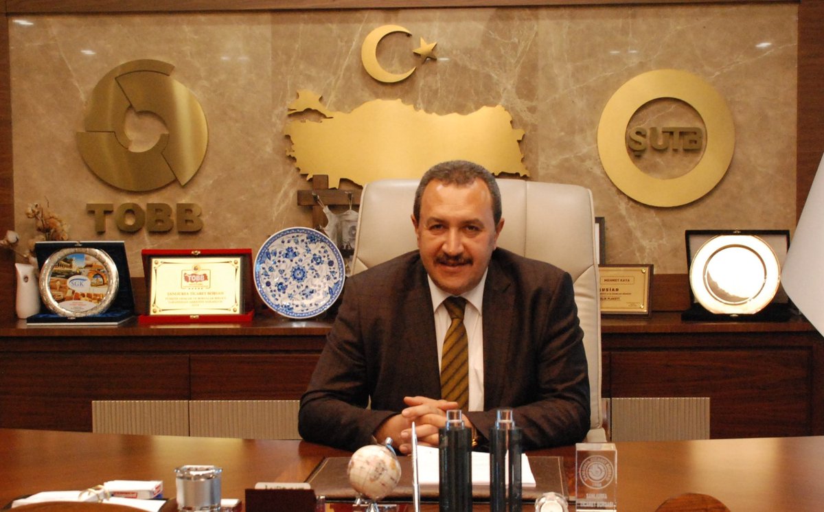 Şanlıurfa'da her STK Ticaret Borsa Başkanı Mehmet Kaya gibi hizmet üretse Şanlıurfa'nın her alanda marka şehir olması yönünde bir engel kalmaz.Tebrikler Başkan Kaya.Sanliurfaya kazandırdığız deyerler için teşekkürler.<a href="/mehmetkayastb/">Mehmet Kaya</a> .<a href="/Sanliurfatb/">Şanlıurfa Ticaret Borsası</a>.<a href="/RHisarciklioglu/">Rifat Hisarcıklıoğlu</a>