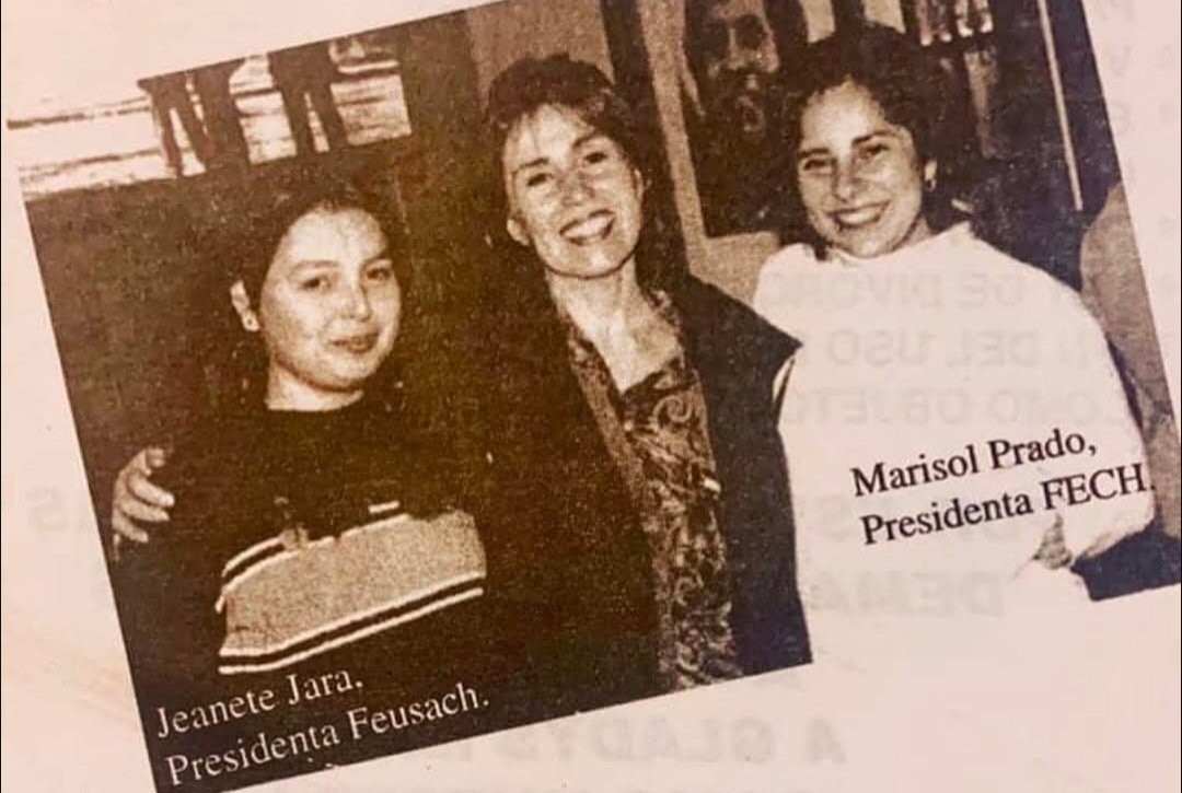 Roxkom's tweet photo. Así es que Jeanette Jara después de casi 40 años de militancia,  dejó de ser  comunista...
🤣🤣🤣🤣🤣🤣🤣🤣🤣🤣🤣🤣🤣🤣🤣🤣🤣🤣🤣🤣🤣🤣🤣🤣🤣🤣🤣🤣🤣🤣🤣🤣🤣🤣🤣🤣🤣🤣🤣🤣🤣🤣🤣🤣🤣🤣🤣🤣XD... https://t.co/0Bo2q9zHqd
