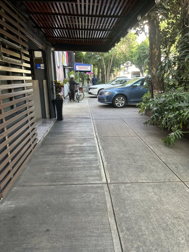 Col. Guadalupe Inn tweet media